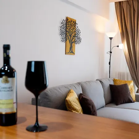 Stepup Apartment, Downtown Bucharest, Center, Balcony View Bucarest