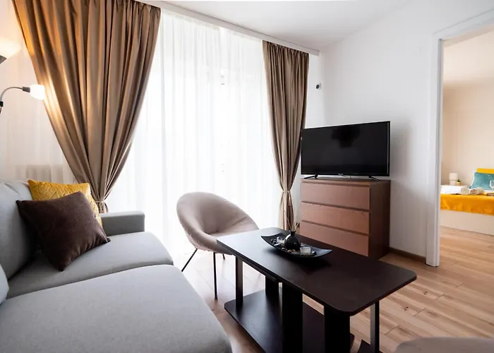 Stepup Apartment, Downtown Bucharest, Center, Balcony View *