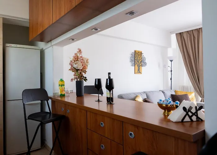 Stepup Apartment, Downtown Bucharest, Center, Balcony View 公寓