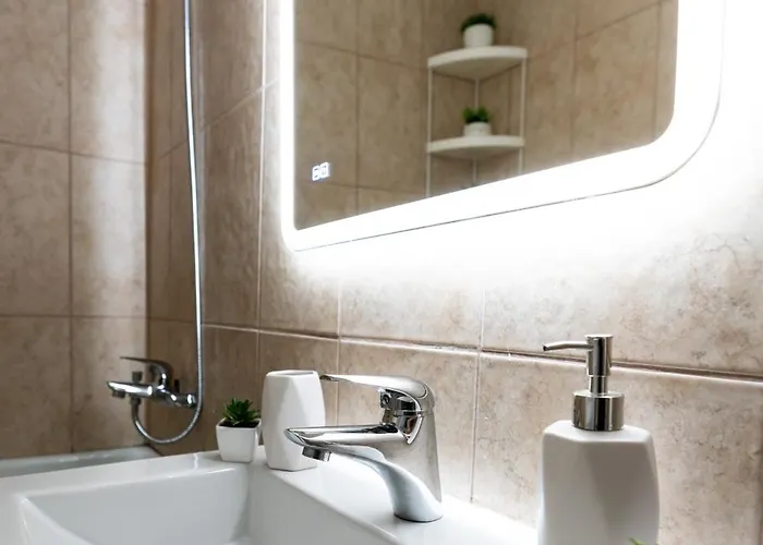 Stepup Apartment, Downtown Bucharest, Center, Balcony View 公寓