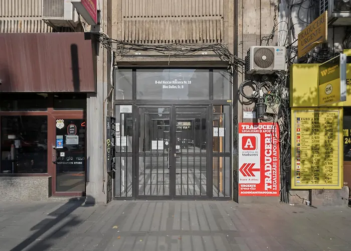 Stepup Apartment, Downtown Bucharest, Center, Balcony View 公寓